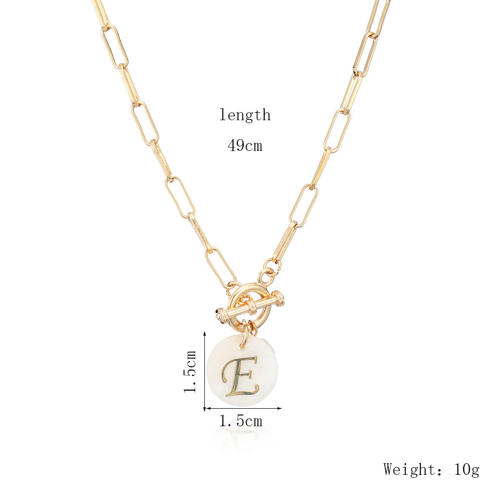 Personalized Shell Necklace 26-letter Pendant Necklaces