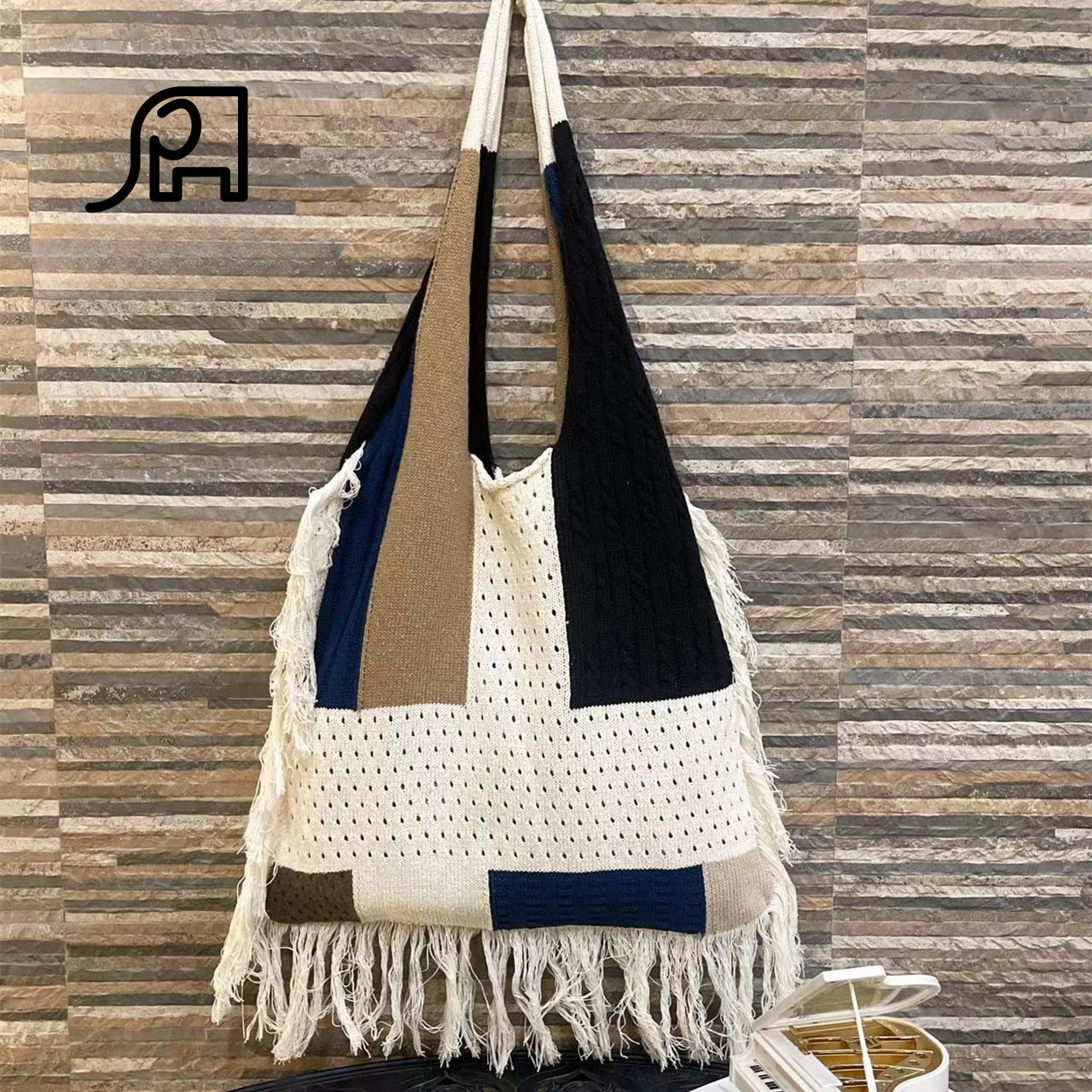 Vintage Tassels Knitted Shoulder Bags