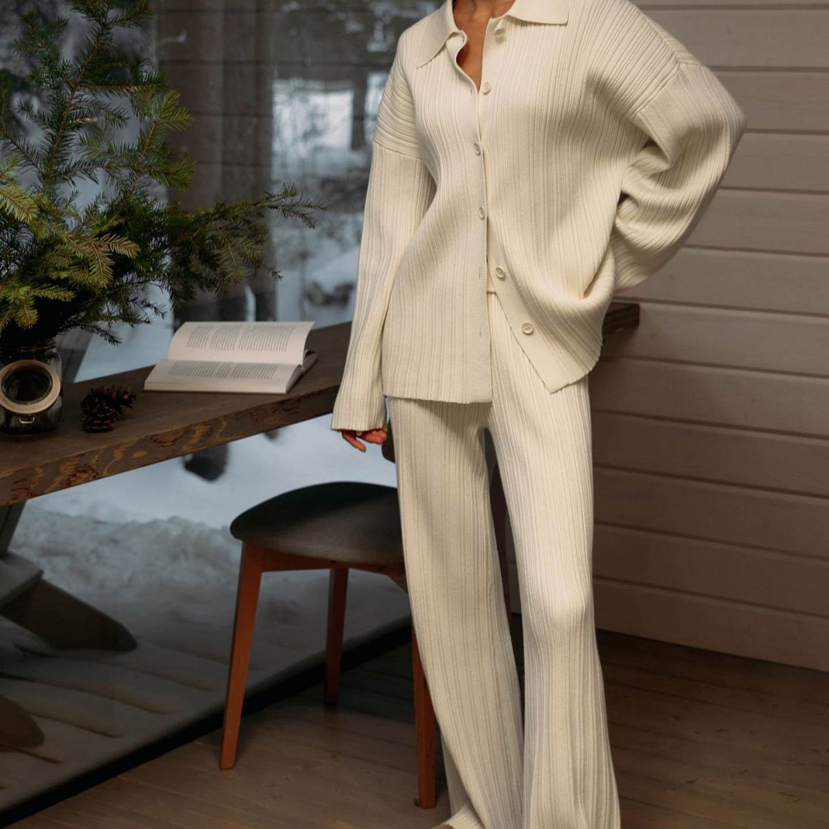 Fashion Autumn Sweaters and Wide Legs Pants Suits