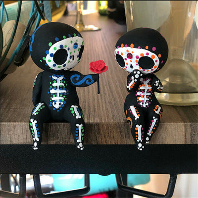 Popular Handmade Painted Resin Crafts Candy Skull Couple Statue