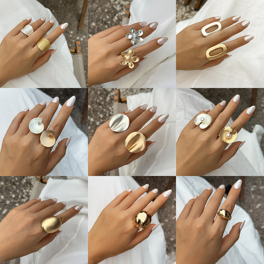 Women Alloy Irregular Flowers Rings