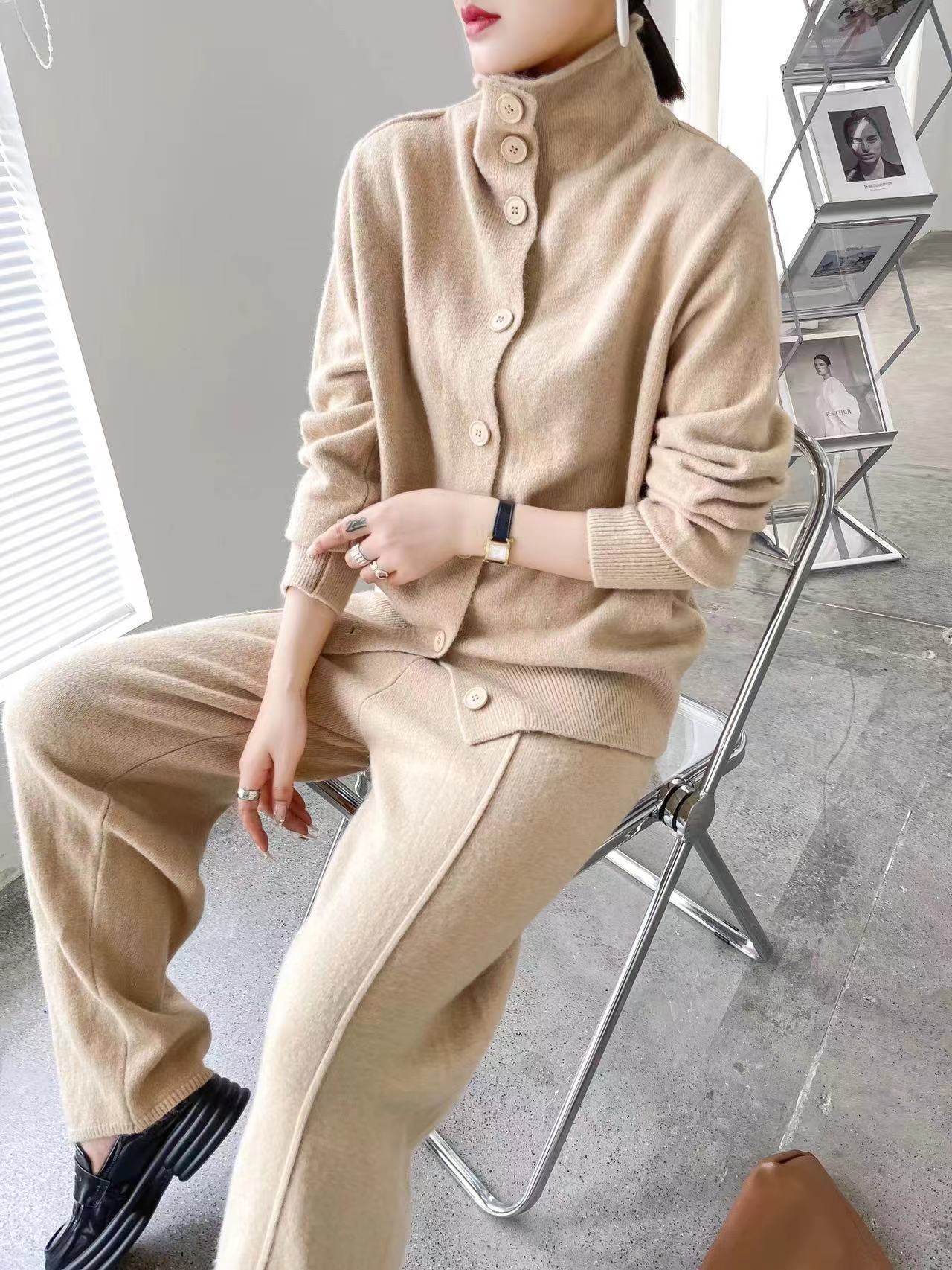 Fashion Two Pieces Knitted Suits for Women