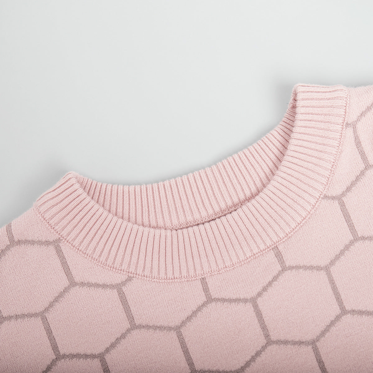 Designed Round Neck Knitted Sweaters