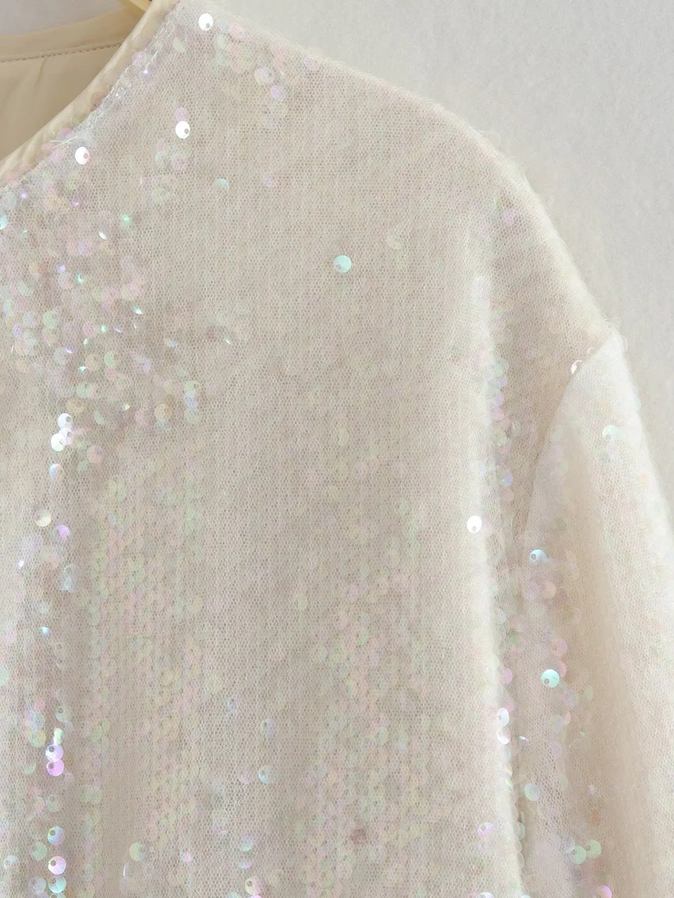 Fashion Sequined Round Neck Top Coats