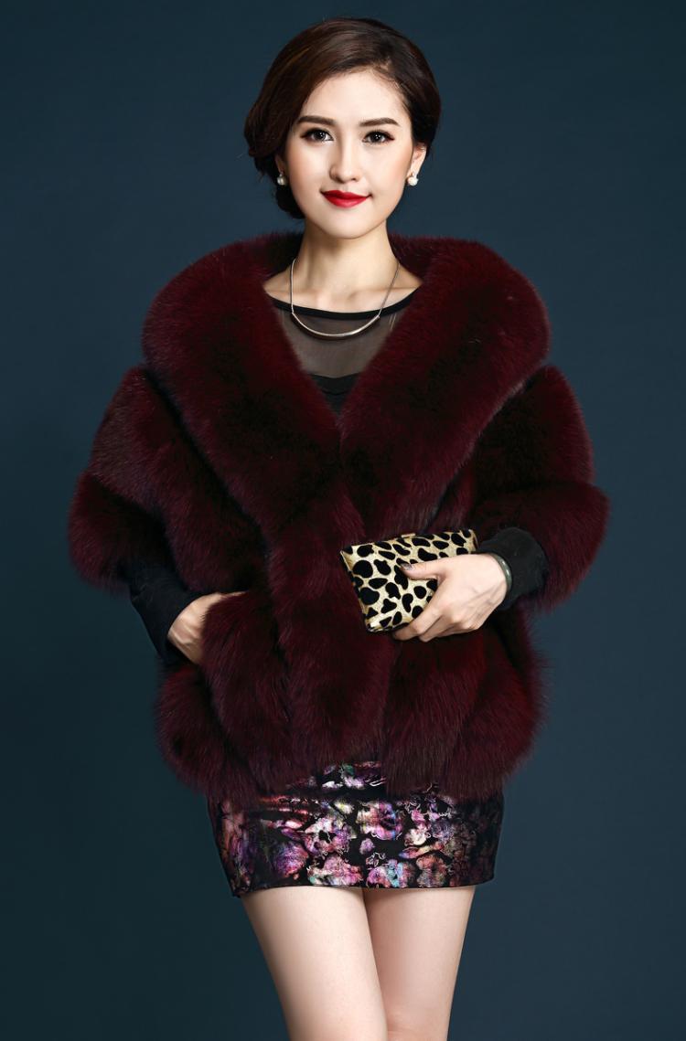 Elegant Warm Faux Fur Capes for Women