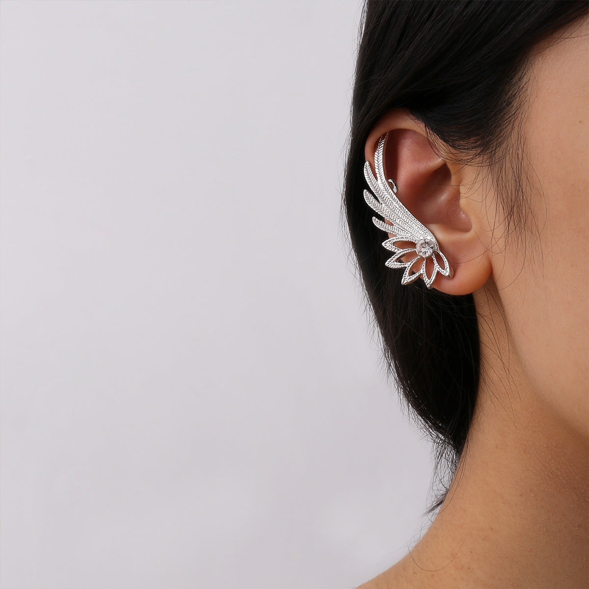 Fashion Diamond Inlay Wings Shape Women Earrings