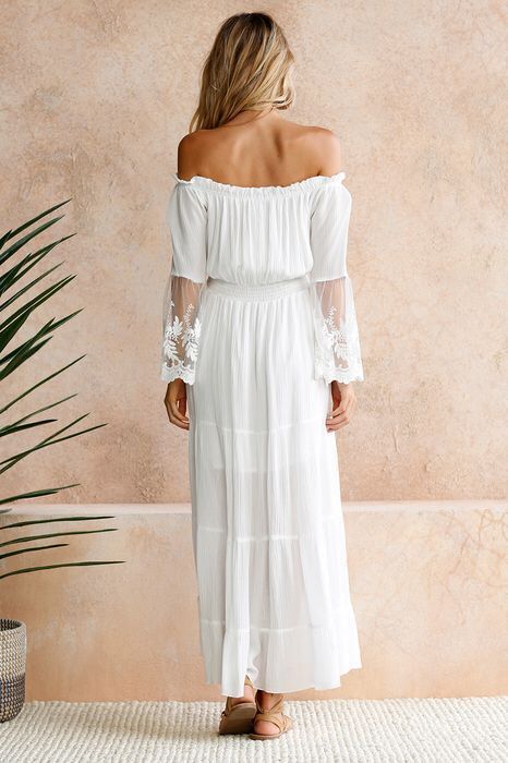 Sexy Off The Shoulder Lace Party Dresses