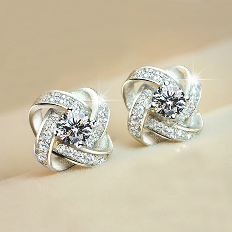 Snowflake Designed Sterling Silver Earring Studs