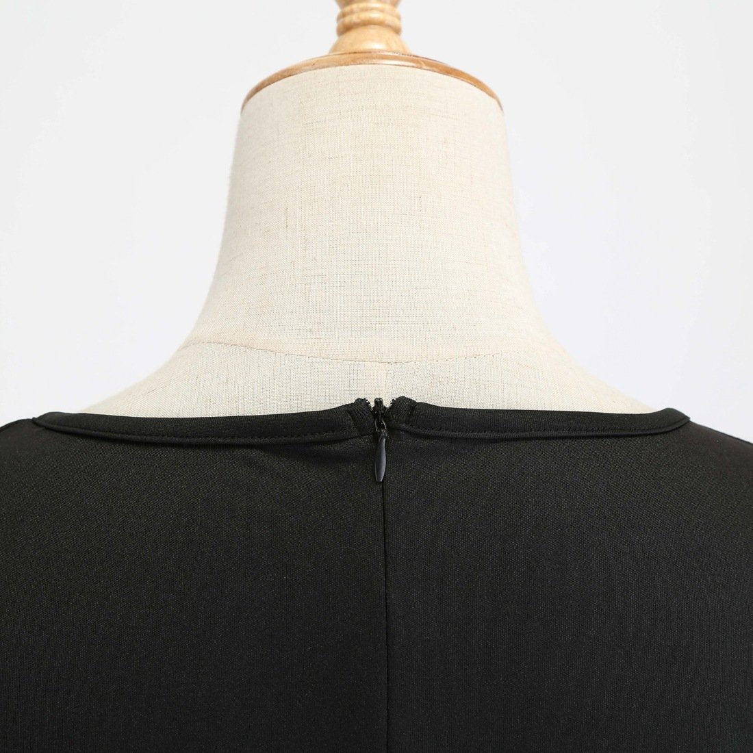 Vintage Long Sleeves V Neck Winter Dresses-STYLEGOING