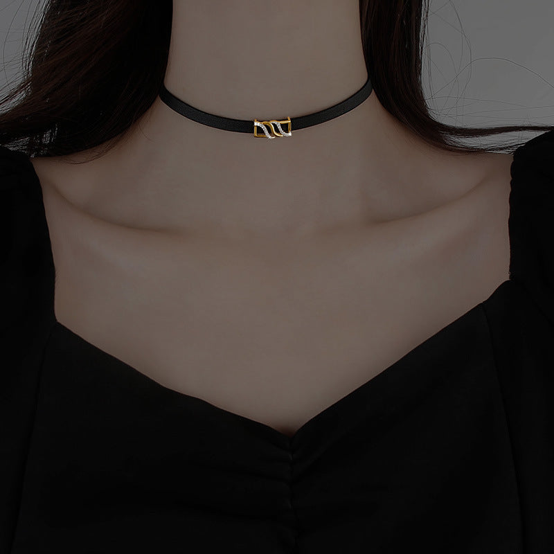Black Leather Simple Style Necklace for Women
