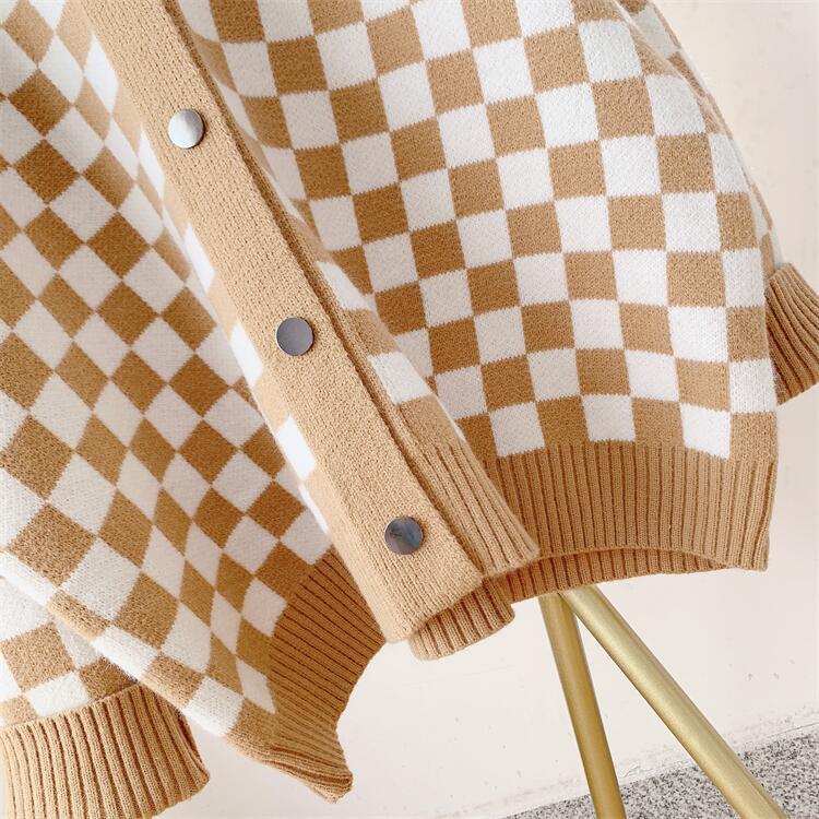 Women Chessboard Print Loose Knitting Cardigans