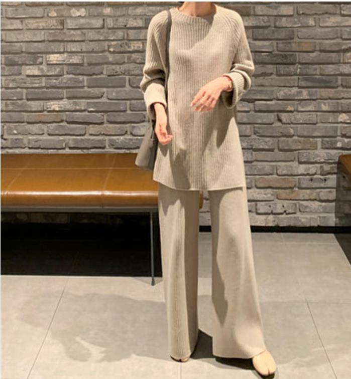 Fall Knitting Pullover Sweaters & Wide Legs Pants Suits