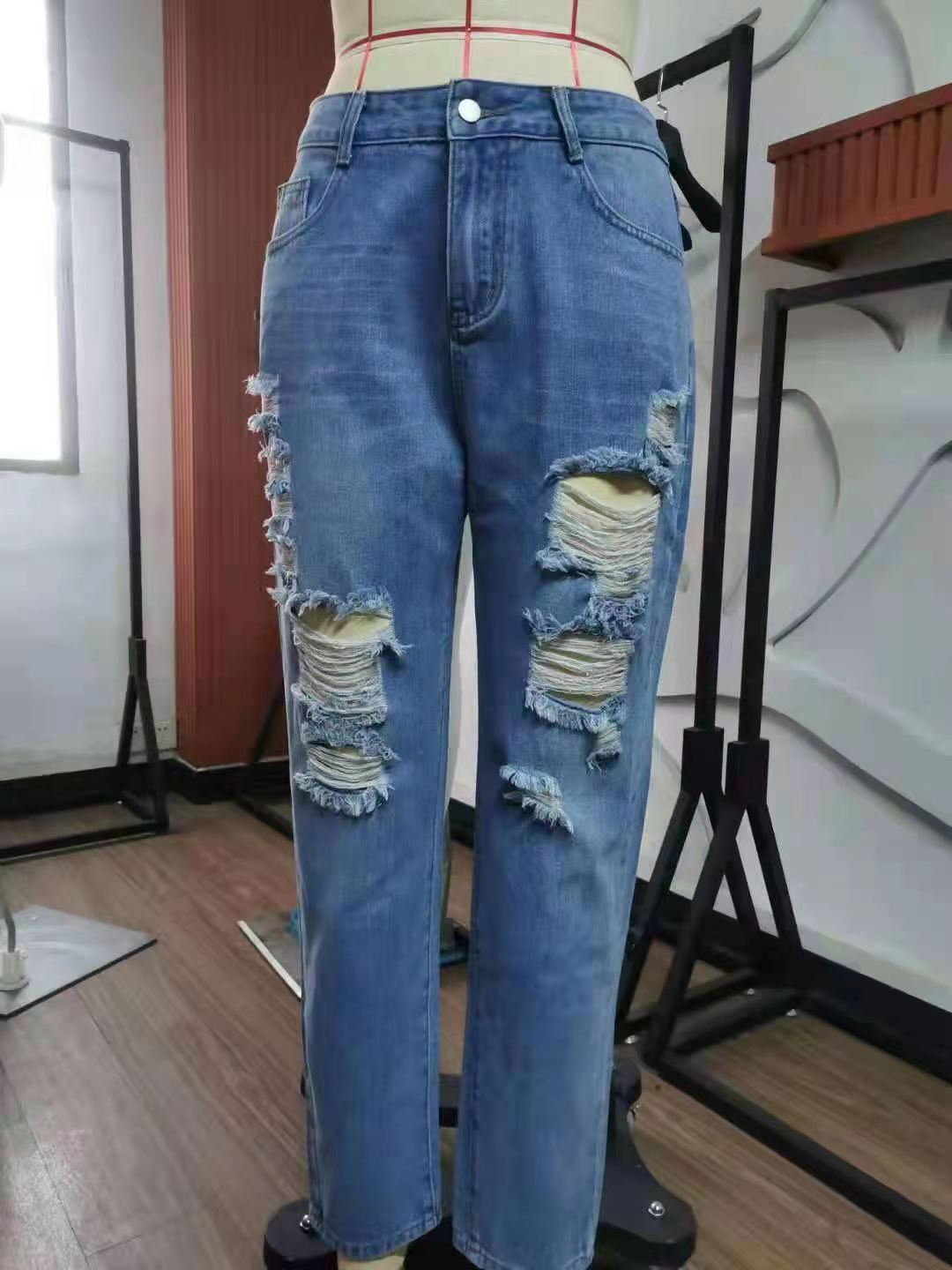 Casual Women Broken Holes Denim Jeans--Free Shipping at meselling99