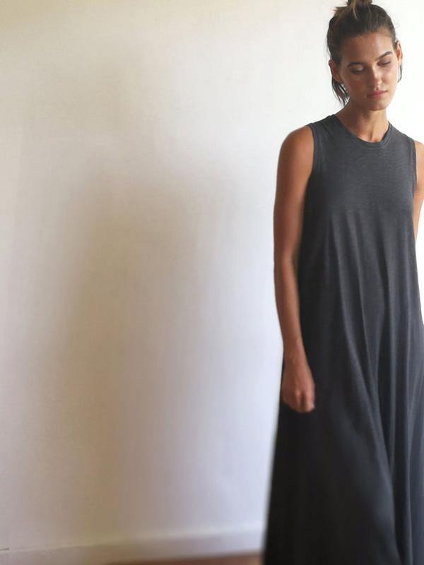 Simple Solid Sleeveless Round-neck Long Dress-STYLEGOING