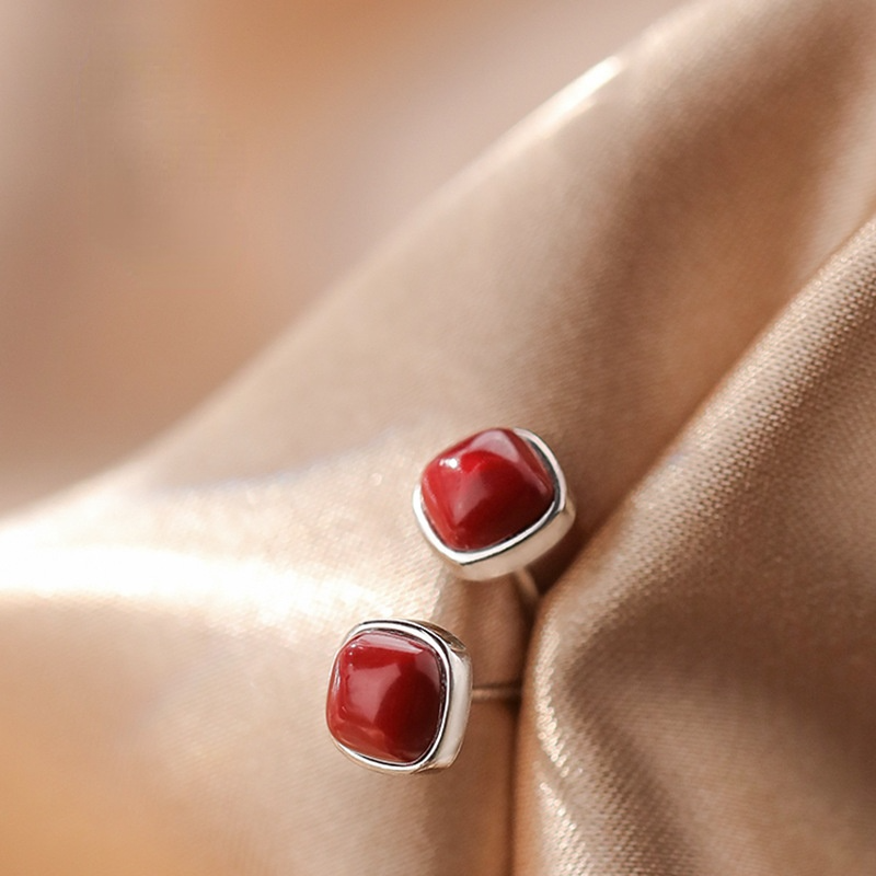 Red Vintage Sliver Earring Stud for Women
